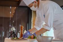 【ホテルブエナビスタ10人のシェフによる“情熱とこだわり”の料理教室　第1回】プロの技術で簡単に楽しく、おもてなし料理を極める！