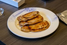 ここまで（和）の要素で漬け込み（洋）の要素で焼き上げられた豚肉のソテー