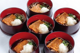 ⑤油揚げとおろし蕎麦