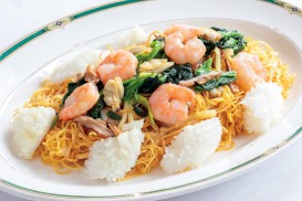 ⑥（中）海鮮入り塩炒め焼きそば