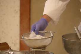 梅干しや昆布、鰹節をこすと…