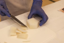 5角形に切ることを「きどる」と言います