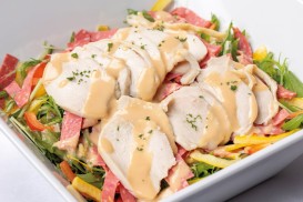 シャルキュトリーサラダ 味噌ドレッシング （ビアソーセージ、ホワイトチキン）