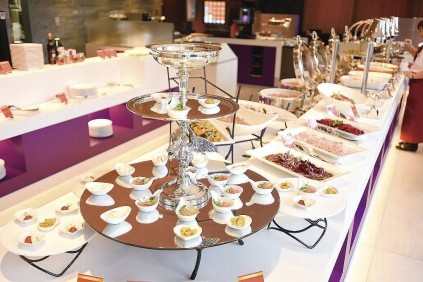 ホテルレストラン ランチ・ディナー招待券
