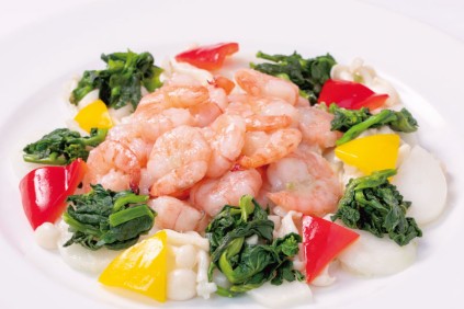 12.メイン（中） 海老と春野菜の山葵風味炒め