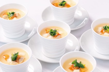 4.前菜（和） 変わり茶椀蒸し（茶碗蒸し／チーズ／鶏／カクテキ／三つ葉／銀餡）