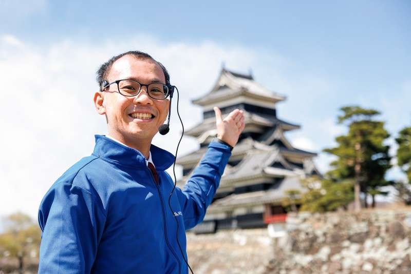 学芸員ホテリエ ホテルブエナビスタ宿泊課 宮澤 久智（みやざわ ひさとも）