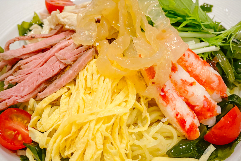 聖紫花　五目冷麺