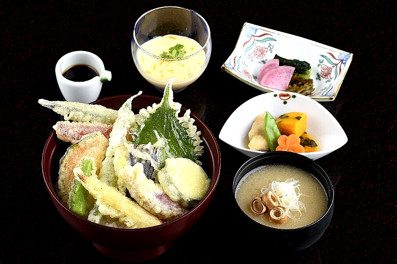 夏野菜天丼