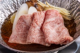 和牛と松茸の鋤焼き