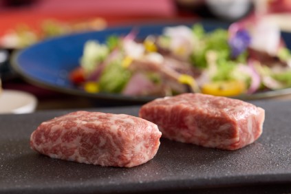 シェフ厳選和牛サーロインの食べ比べ