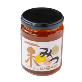 桜井⽢精堂 栗みつ…栗の風味豊かなシロップ。ホテルブエナビスタの特製スコーンにあわせて召し上がってください。