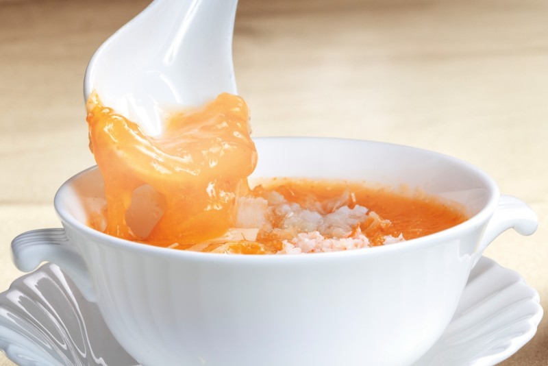 ⑤上海蟹味噌入りフカヒレスープ　￥900