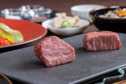 シェフ厳選和牛ヒレ肉の食べ比べ