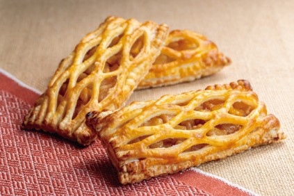 信州産りんごのアップルパイ by ベーカリー ￥250