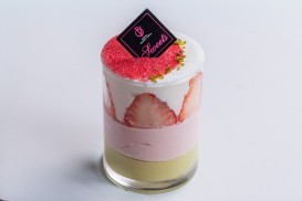 苺ムース　￥480