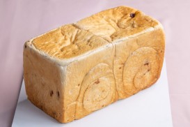 苺食パン　￥400