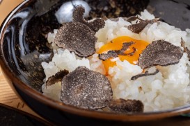 信州のたまご　浅間小町の卵かけご飯　トリュフと共に