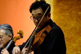 坂口弦太郎さん（ヴィオラ）