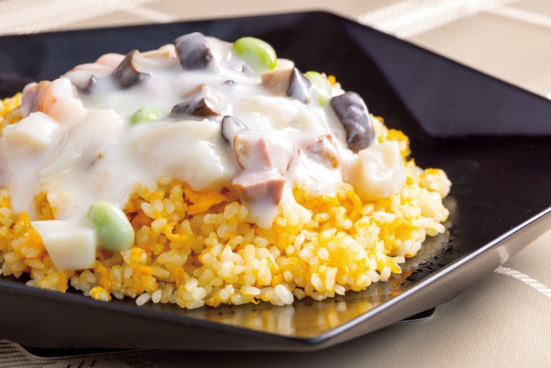 ④クリームソース餡かけチャーハン　￥2,200